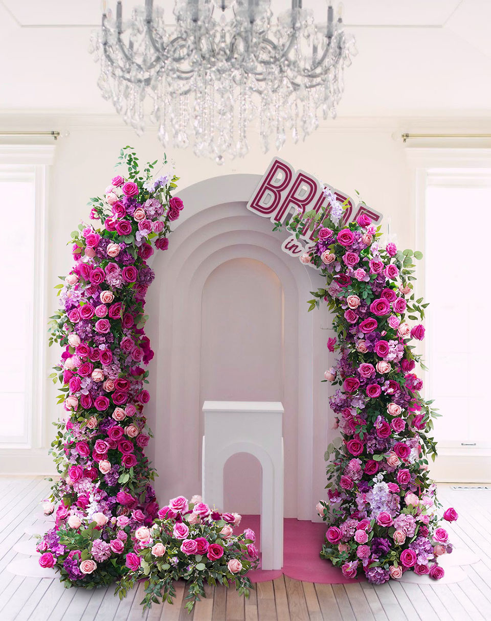 giant wreath wedding backdrop